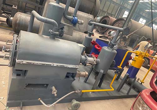 Intermittent hot oil and gas component system
