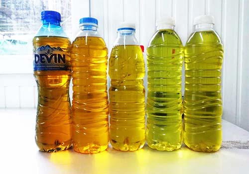 Plastic pyrolysis oil