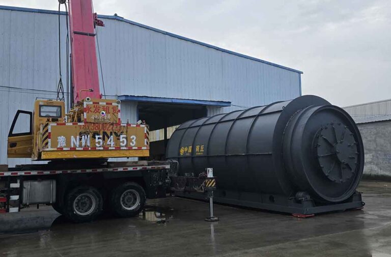 pyrolysis machine