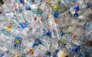 Pyrolyzable plastics