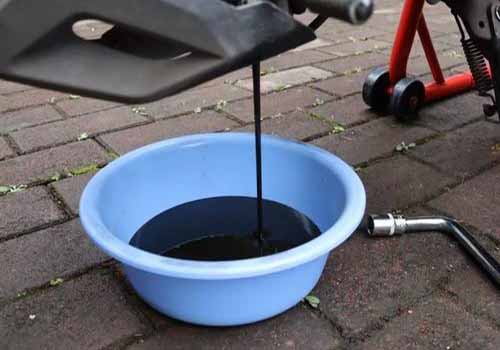 Distilling Waste Motor Oil