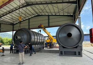 Plastic pyrolysis