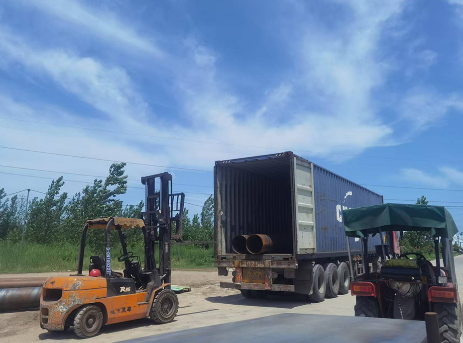 In-February-2023,-a-Malaysian-customer-received-two-sets-of-waste-tire-pyrolysis-equipment-0