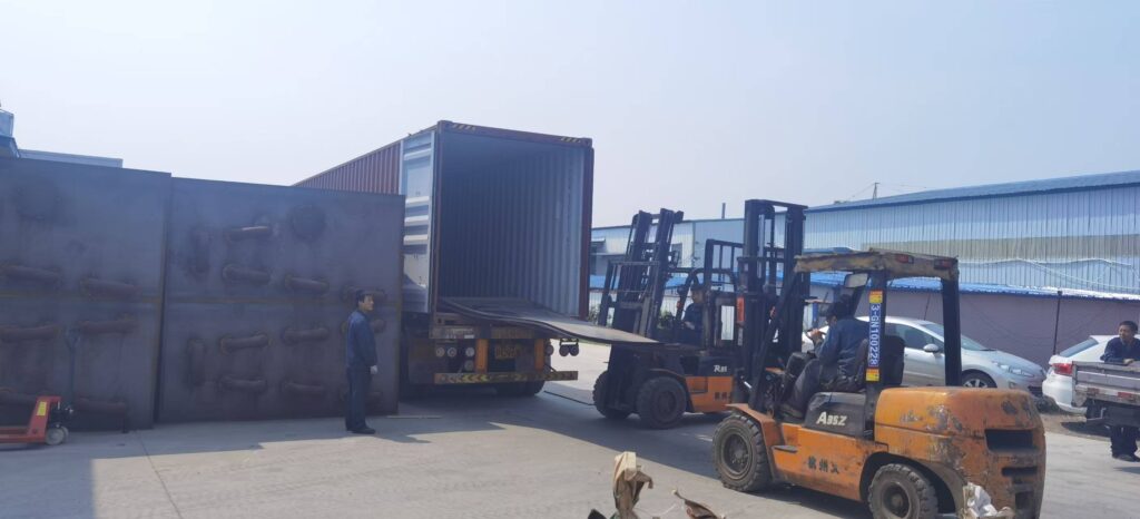 Indonesia customer 12 sets of waste tire pyrolysis equipment and 1 set of waste engine oil distillation equipment-10