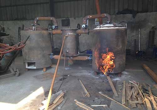 Small sawdust carbonization furnace