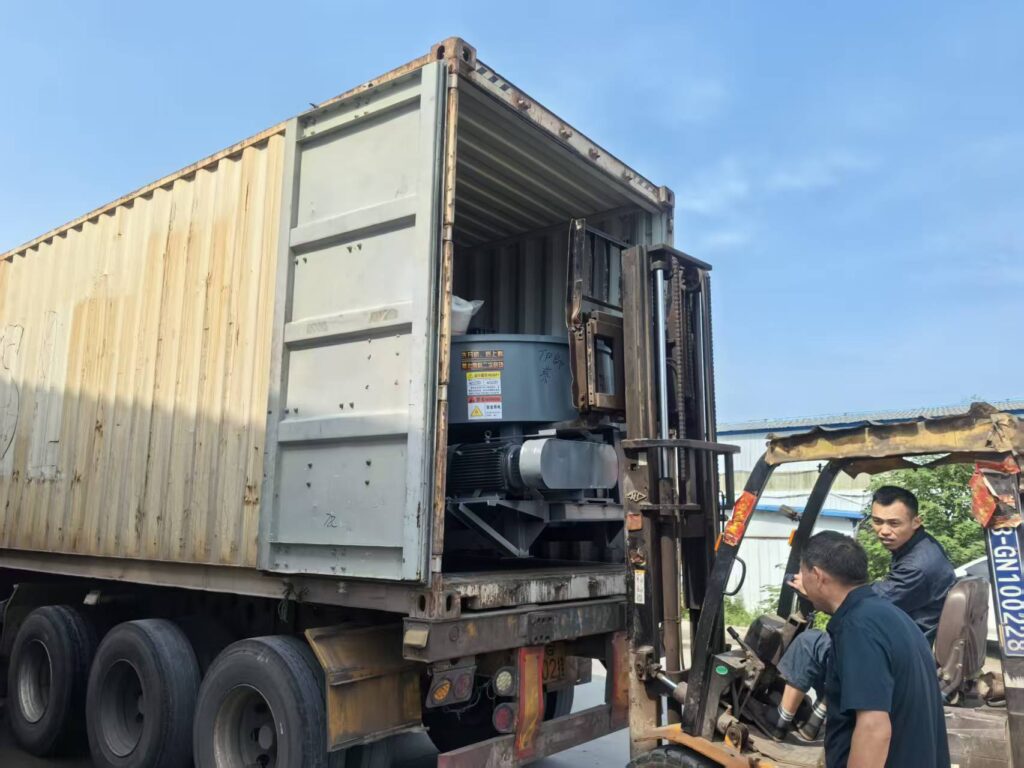 Photos and videos of three pyrolysis units shipped to Iran in August 2024-3