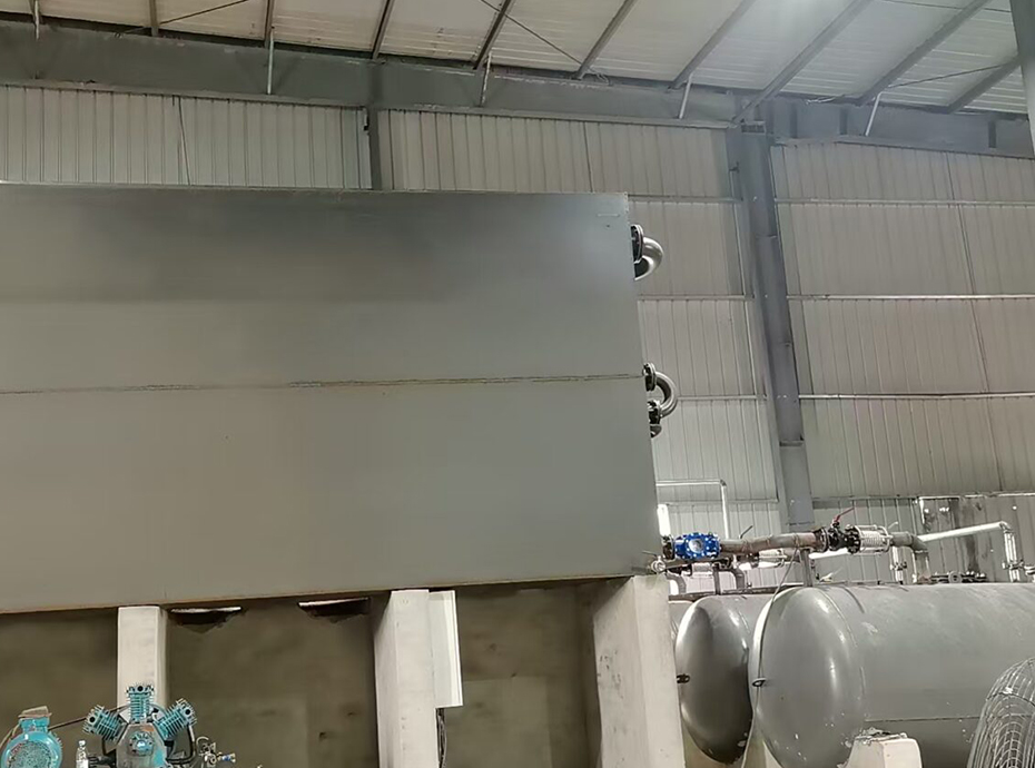 Nigerian waste engine oil distillation in December 2019 3 300x225 5