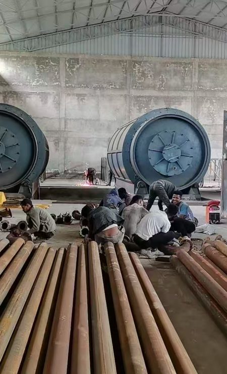 Ethiopian customer purchased two sets of pyrolysis equipment